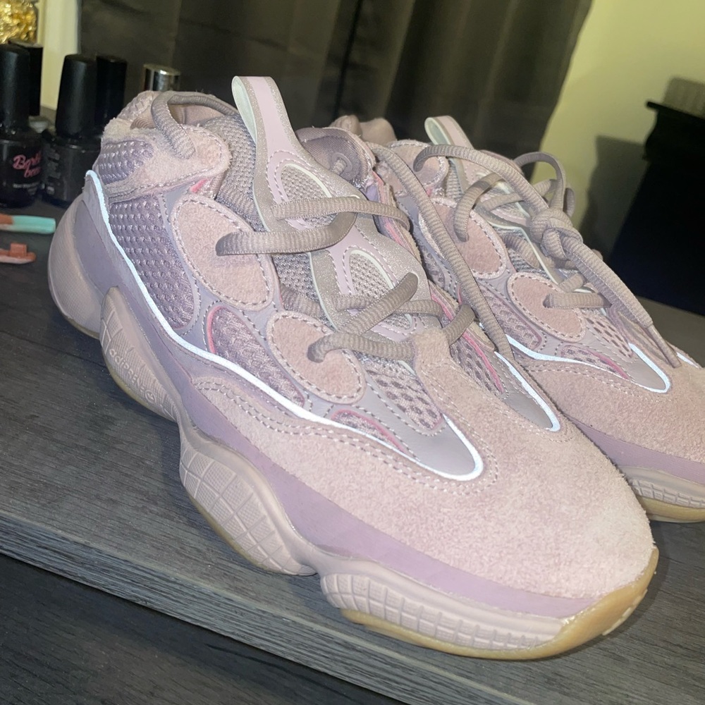 Yeezy boost 500